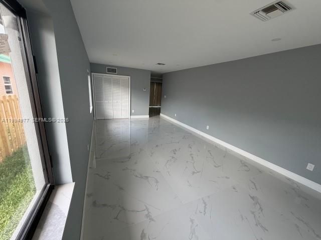 644 NW 6th Ct , Hallandale Beach, FL 33009 Photo