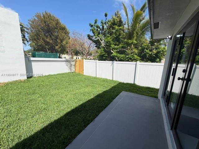 644 NW 6th Ct , Hallandale Beach, FL 33009 Photo