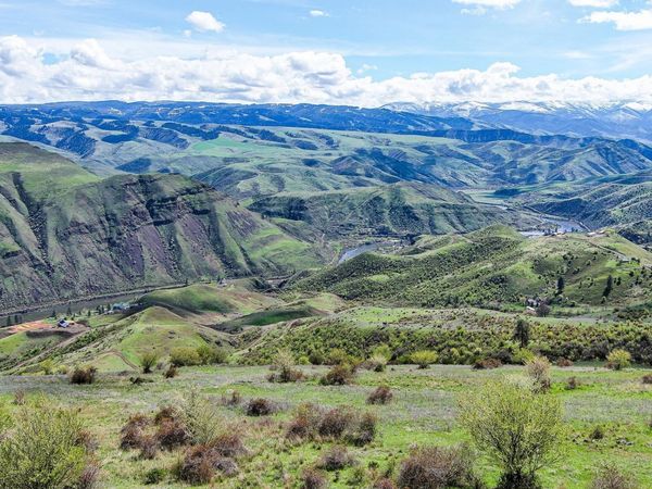 165 Mountain View Rd, White Bird, ID 83554