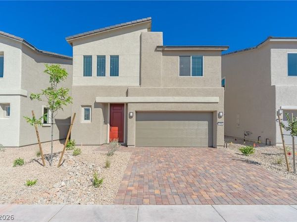 7382 Pioneer Way , Las Vegas, NV 89113