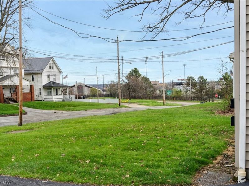 836 Michigan Avenue, Youngstown, OH 44504 Photo 11