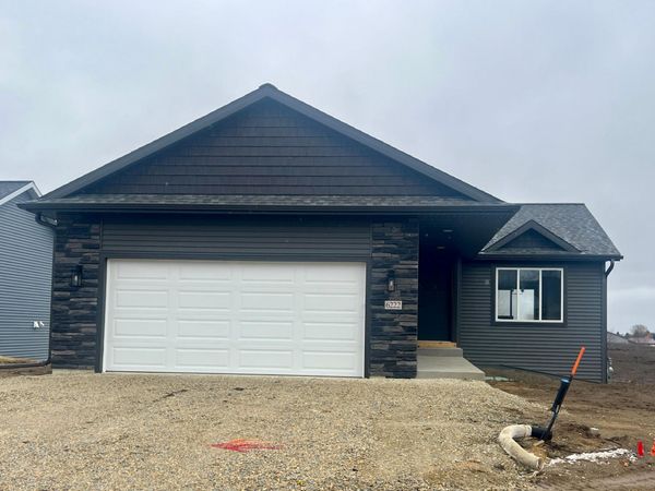 6222 Cody Place NW, Rochester, MN 55901