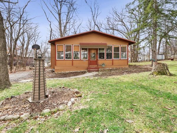 W3825 Cypress DRIVE, Lake Geneva, WI 53147