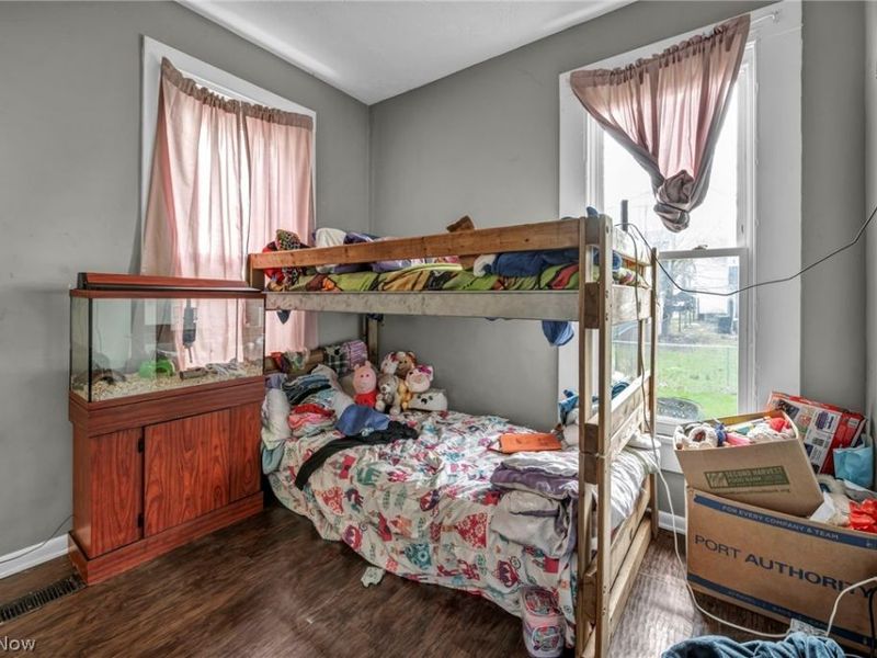 228 Gates, Elyria, OH 44035 Photo 15