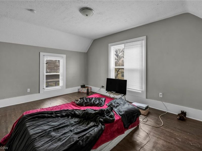 228 Gates, Elyria, OH 44035 Photo 31