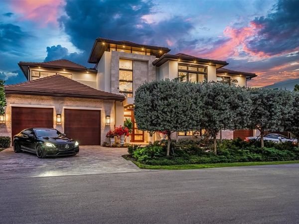 70 Isla Bahia Drive, Fort Lauderdale, FL 33316