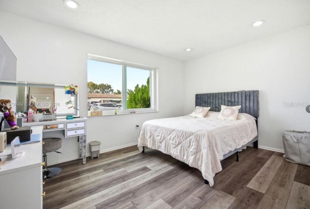 1185 NW 92nd Avenue , Pembroke Pines, FL 33024 Photo