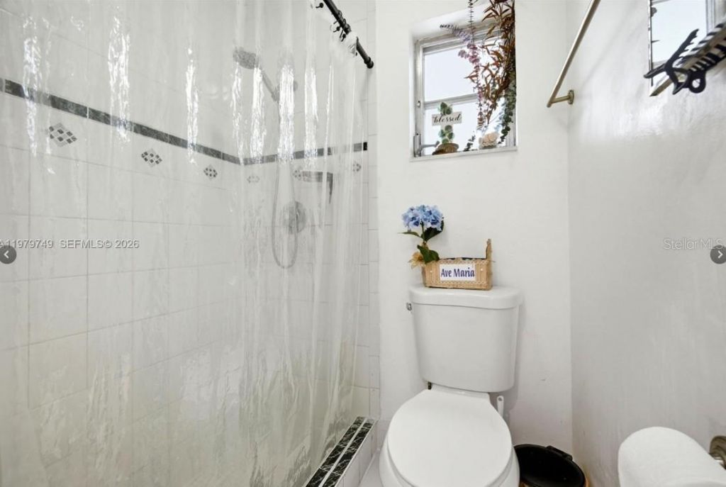 1185 NW 92nd Avenue , Pembroke Pines, FL 33024 Photo