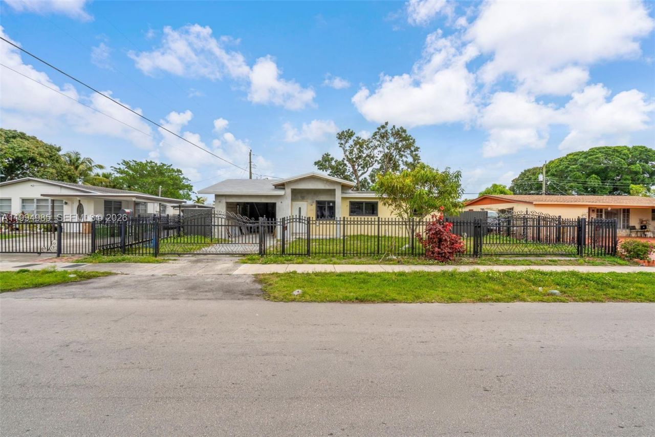1830 NW 26th Ter, Fort Lauderdale, FL 33311 Photo