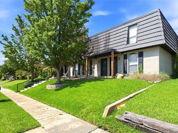 2729 Hurstview Drive, Unit A, Hurst, TX 76054