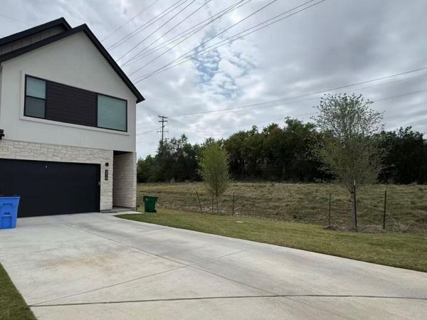 590 Old Mill RD, Unit 210, Cedar Park, TX 78613