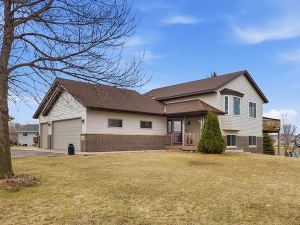 1609 Helen Street , Buffalo, MN 55313