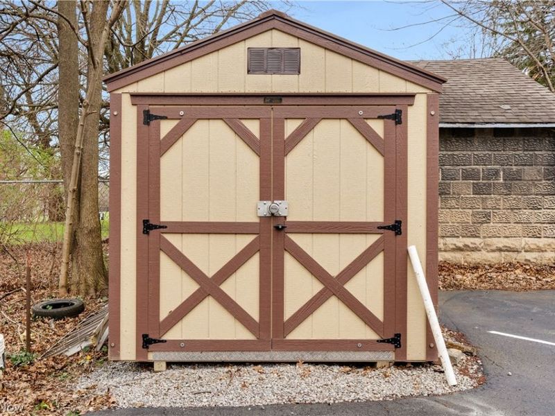 836 Michigan Avenue, Youngstown, OH 44504 Photo 34