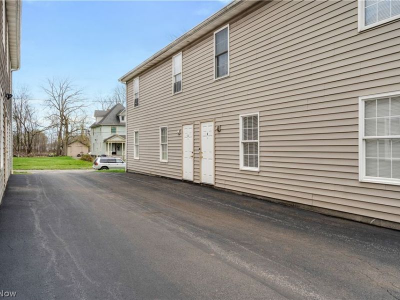 836 Michigan Avenue, Youngstown, OH 44504 Photo 8