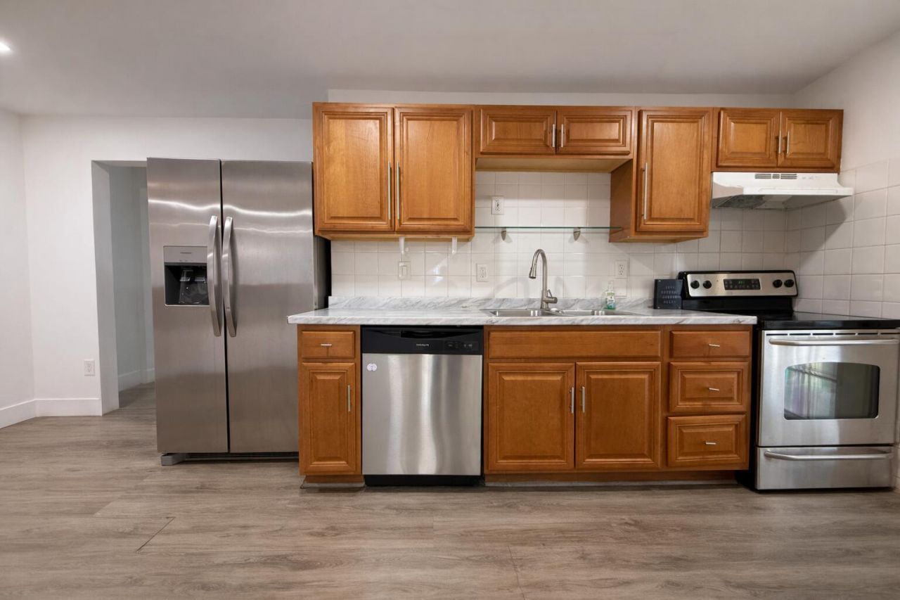 3195 Reo Lane, Palm Springs, FL 33461 Photo