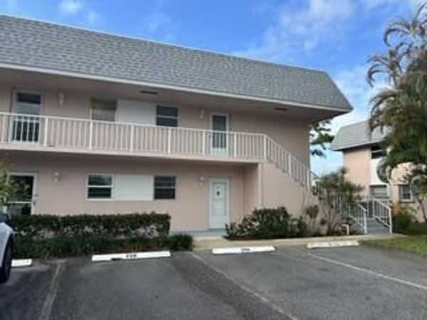 18081 SE Country Club Drive, Unit 21-205, Jupiter, FL 33469