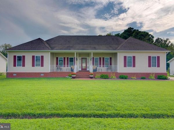 3003 RIVERVIEW DR , COLONIAL BEACH, VA 22443