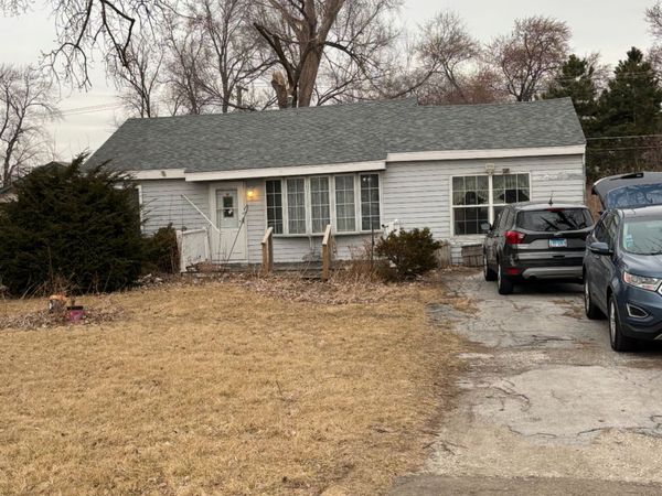 7930 W 99th Street , Hickory Hills, IL 60457