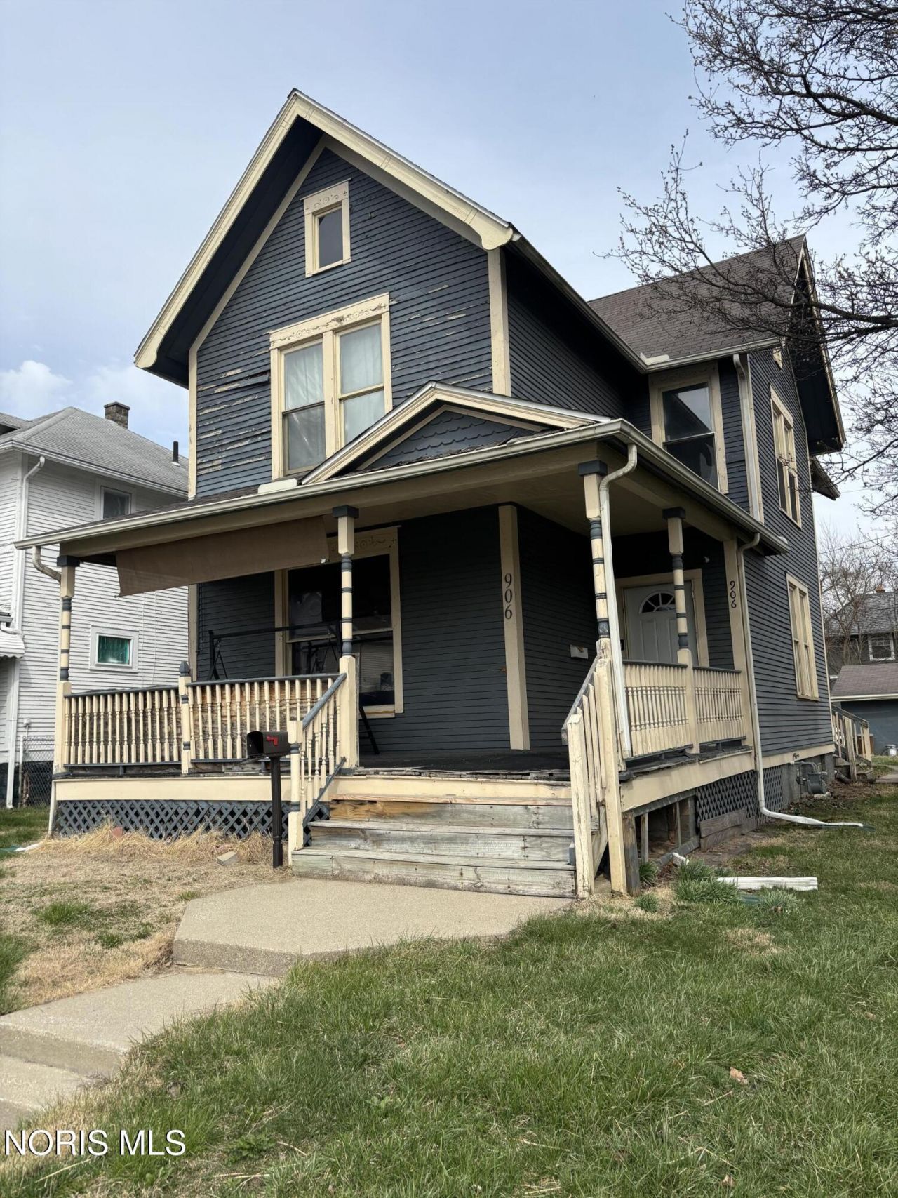 906 Oakwood Avenue, Toledo, OH 43607 Main Photo