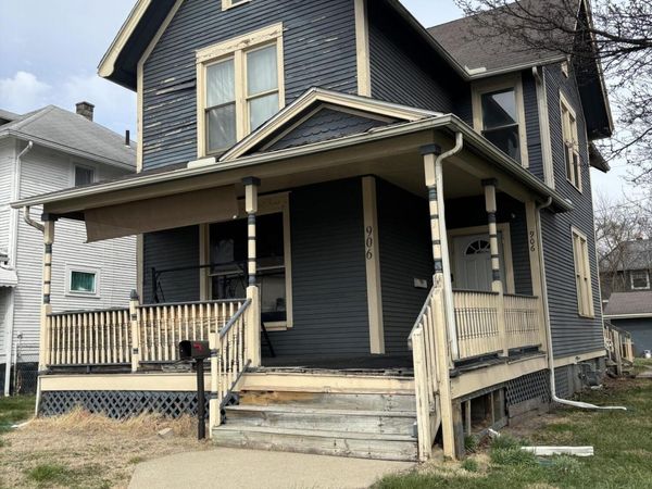 906 Oakwood Avenue, Toledo, OH 43607