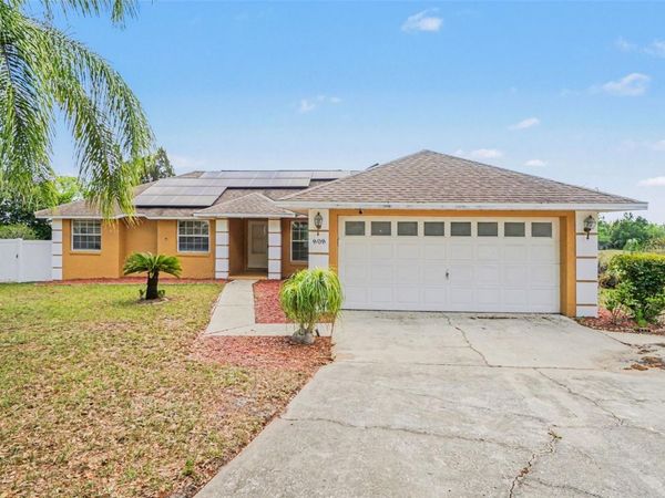 808 CHAMBERLAIN LOOP , LAKE WALES, FL 33853