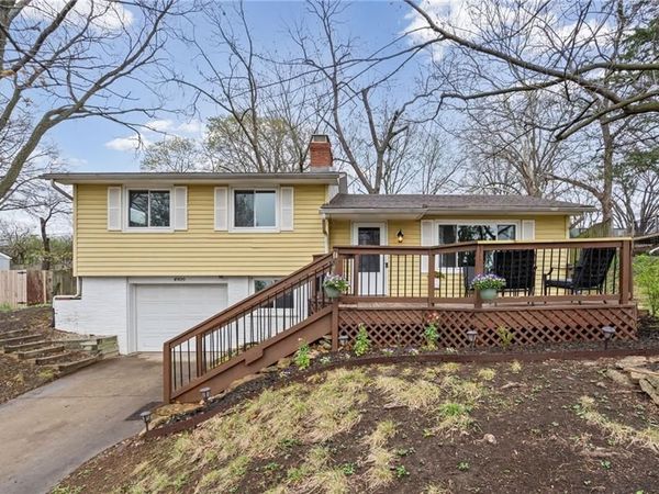 4909 Nall Avenue, Roeland Park, KS 66202