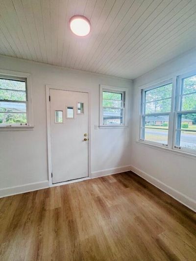 356 Seminole Drive Photo 8