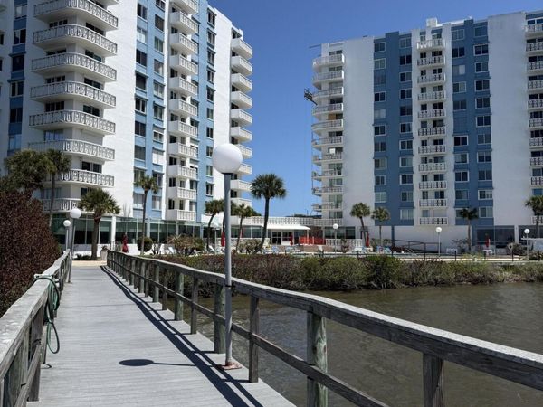 925 N Halifax Avenue, Unit 307, Daytona Beach, FL 32118