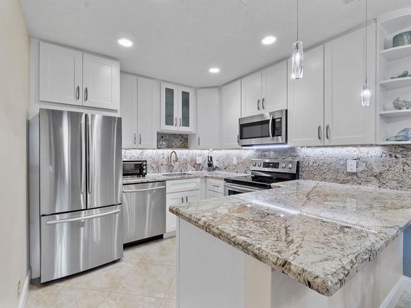 250 S Ocean Boulevard, Unit 274, Delray Beach, FL 33483