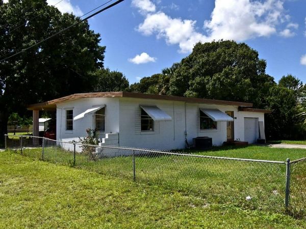 201 Osceola Avenue, Fort Pierce, FL 34982