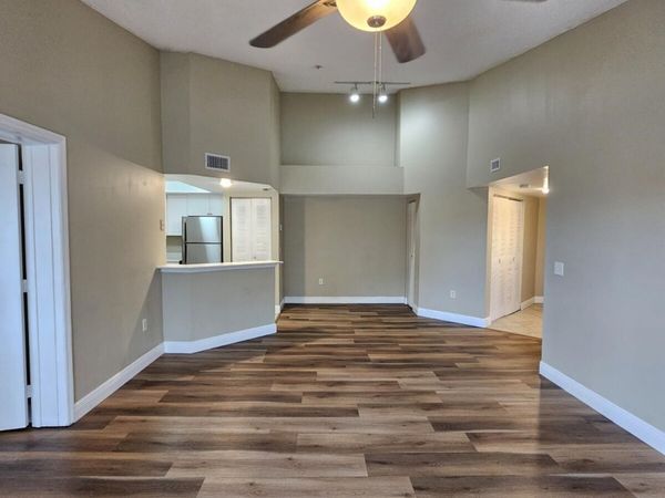 4191 N Haverhill Road, Unit 408, West Palm Beach, FL 33417