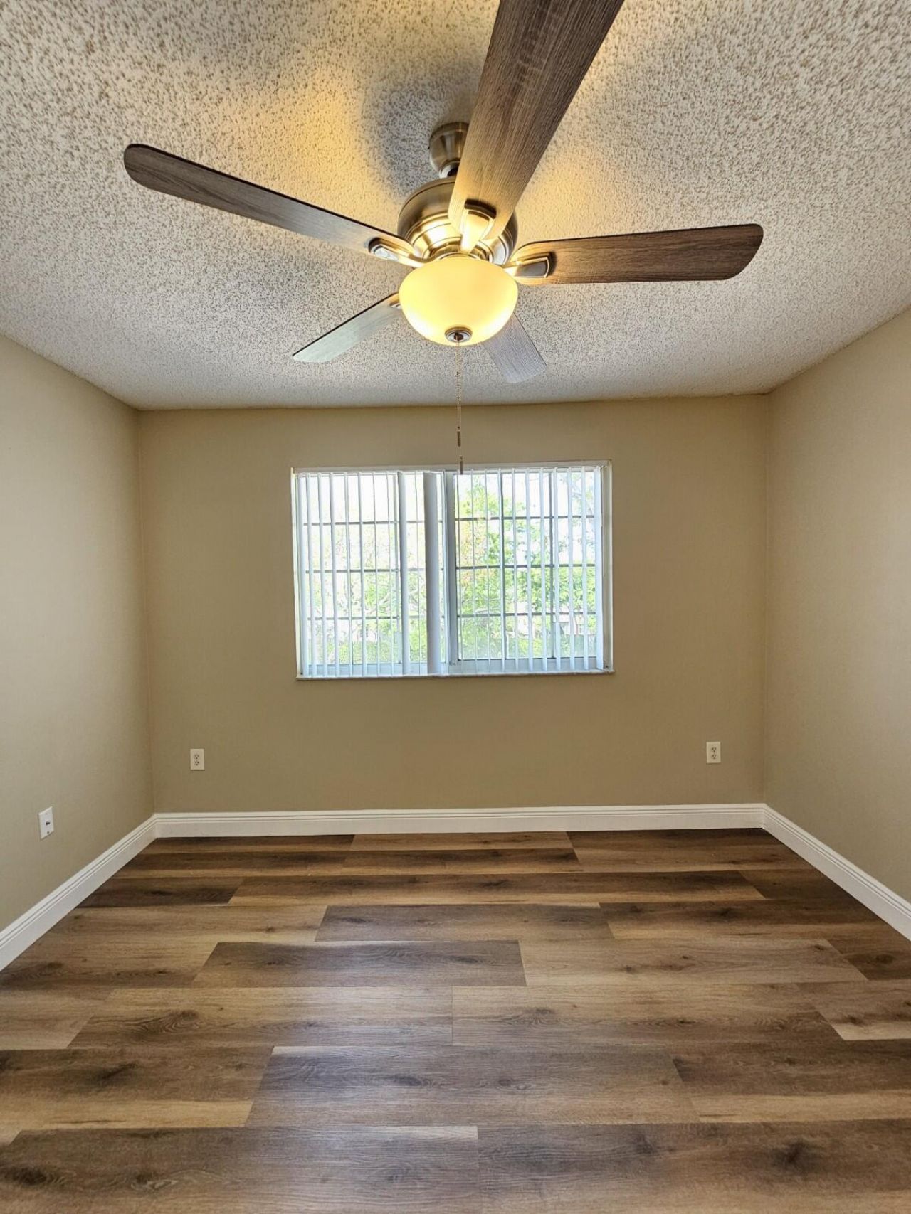 4191 N Haverhill Road, Unit 408, West Palm Beach, FL 33417 Photo