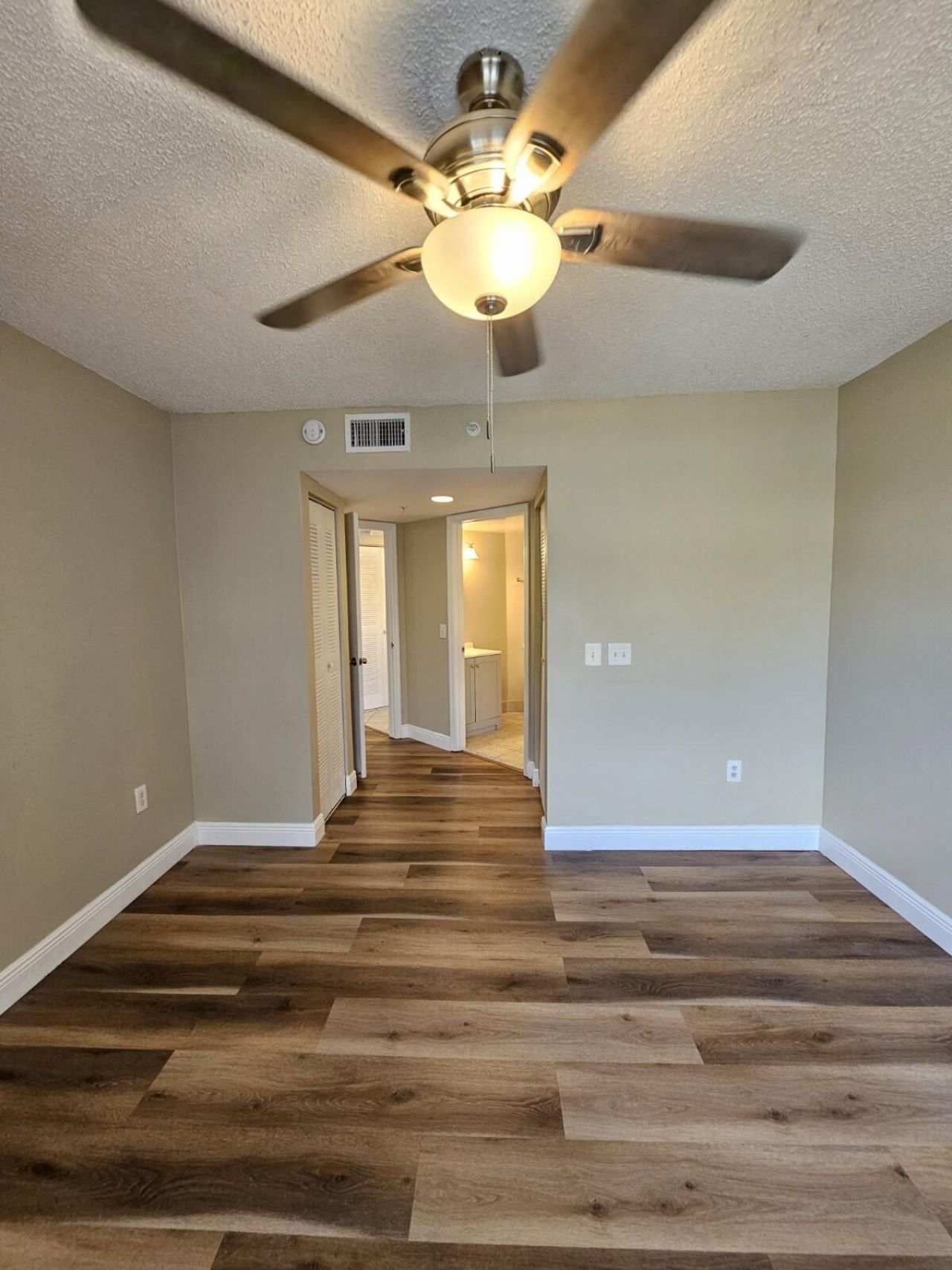 4191 N Haverhill Road, Unit 408, West Palm Beach, FL 33417 Photo