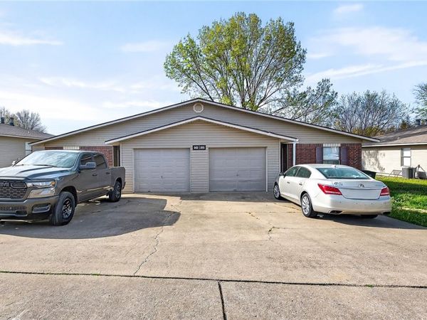 3433 & 3435 W Harvard Street , Fayetteville, AR 72704