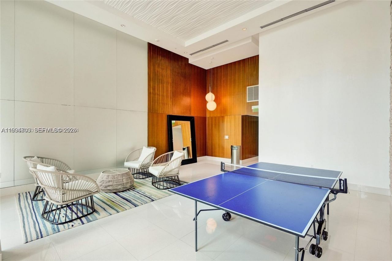 41 SE 5th St, Unit 1306, Miami, FL 33131 Photo