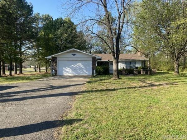 21917 E State Highway 22, Delaware, AR 72835