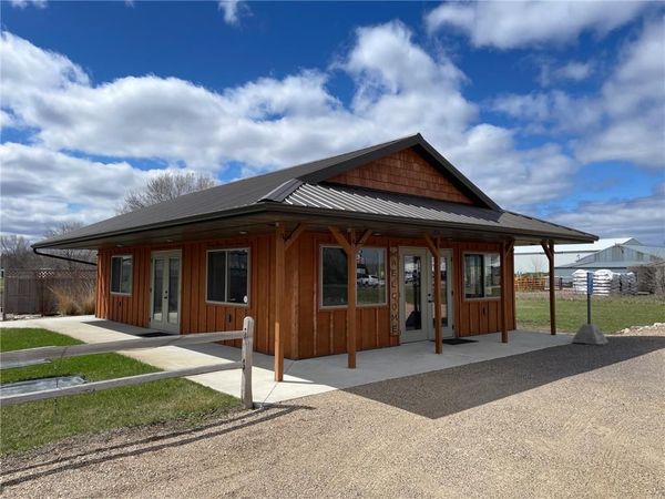 480 N Grande Street , Paynesville, MN 56362