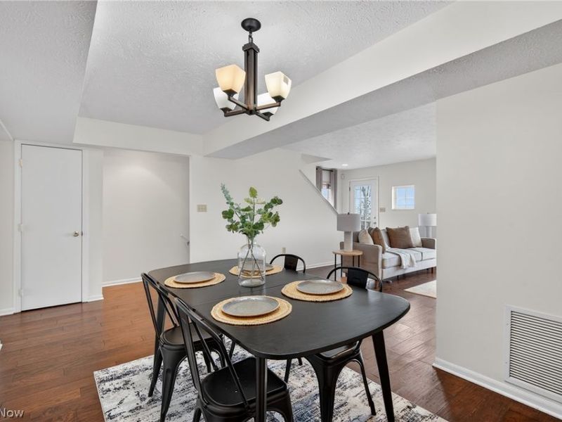 6943 Father Caruso Drive, Cleveland, OH 44102 Photo 15