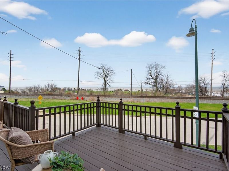 6943 Father Caruso Drive, Cleveland, OH 44102 Photo 25