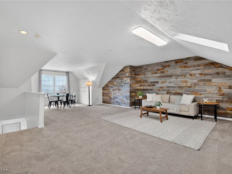 6943 Father Caruso Drive, Cleveland, OH 44102 Photo 37