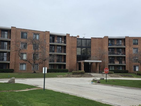 1415 E Central Road , Unit 318C, Arlington Heights, IL 60005