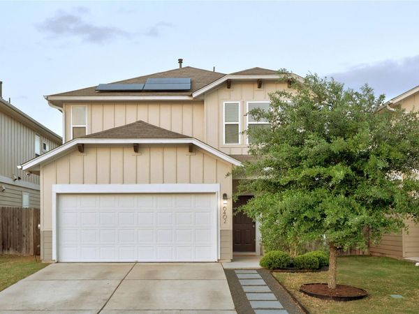 6402 Moncrieff DR, Austin, TX 78747