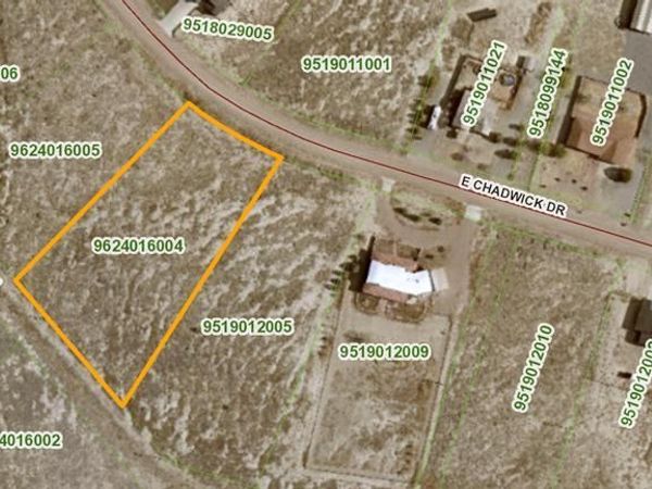 464 E Chadwick Dr, Pueblo West, CO 81007