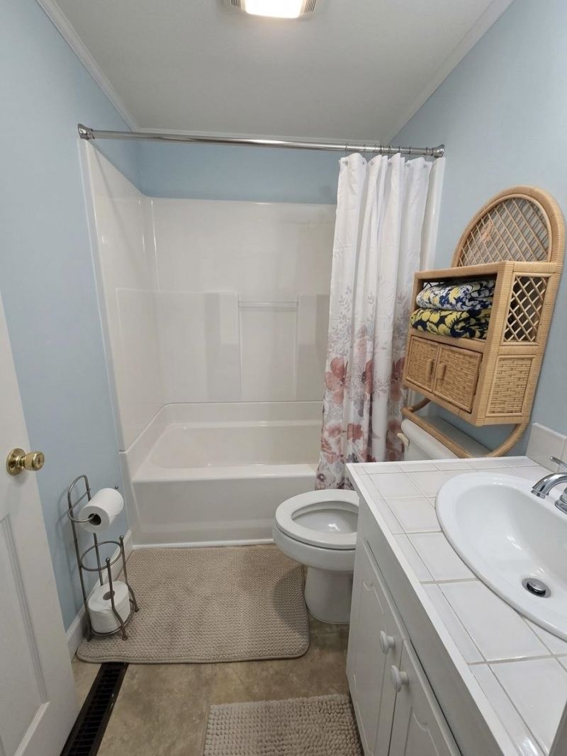 98 Old Cemetary Rd. Photo 14