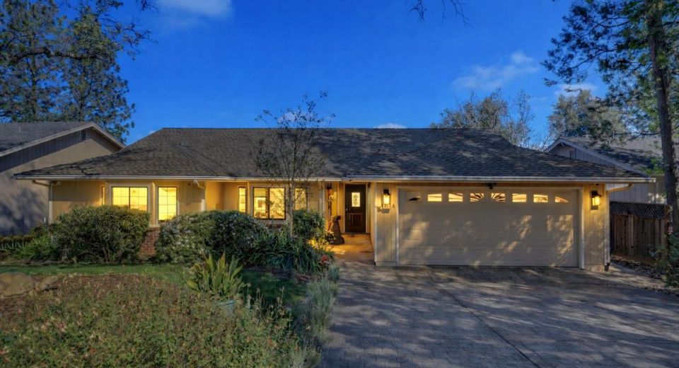 11514 Madrone Ct, Auburn, CA 95602 Photo