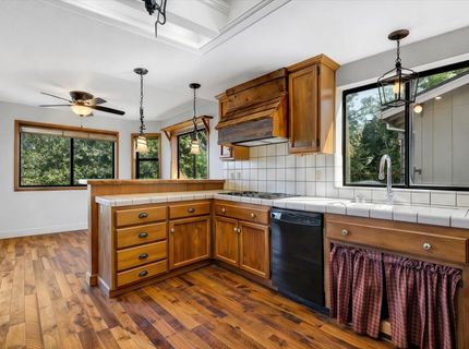 11514 Madrone Ct, Auburn, CA 95602 Photo