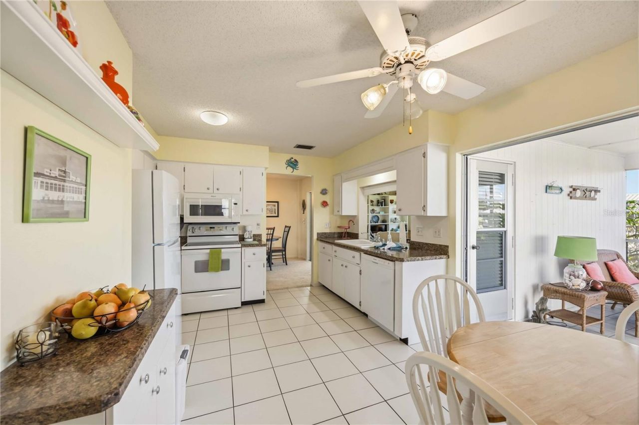 886 E 4th Street, Englewood, FL 34223 Photo