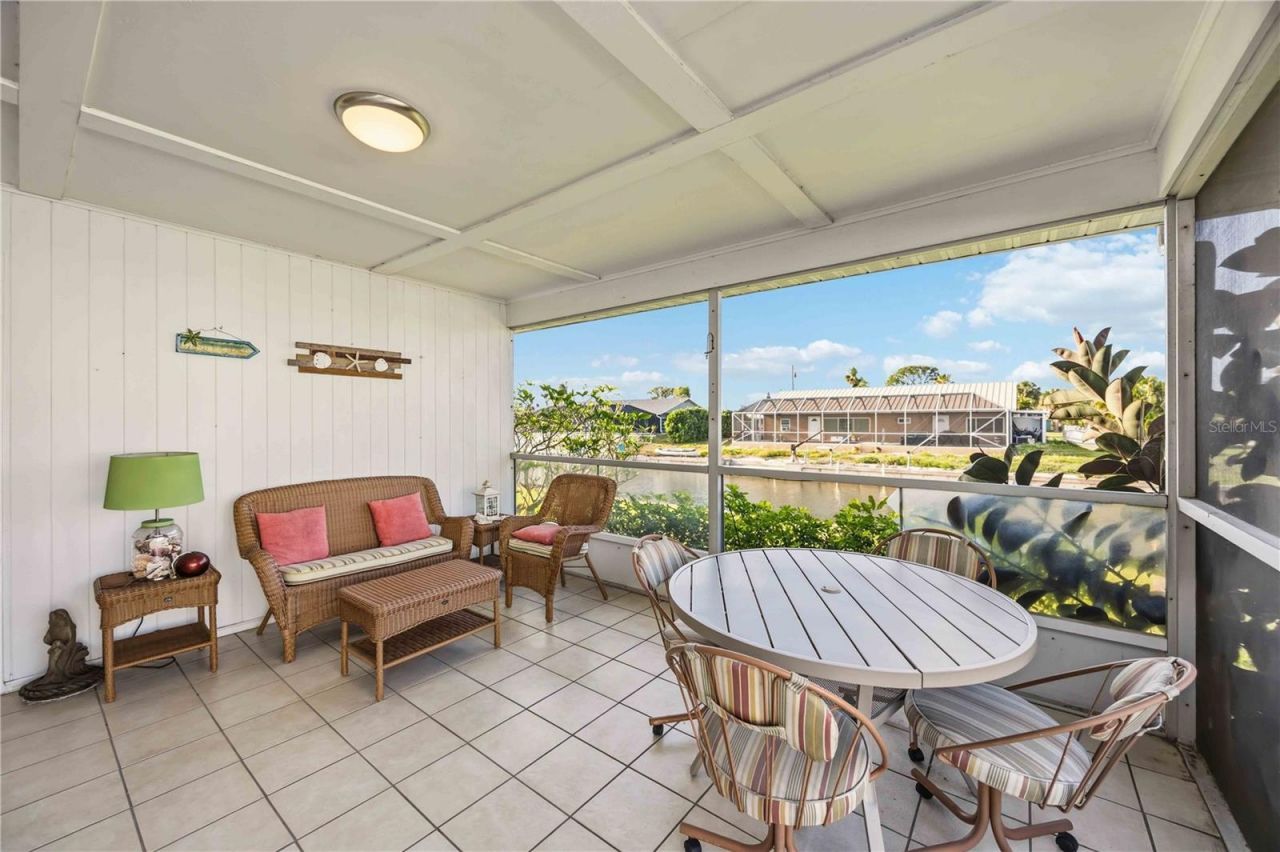 886 E 4th Street, Englewood, FL 34223 Photo