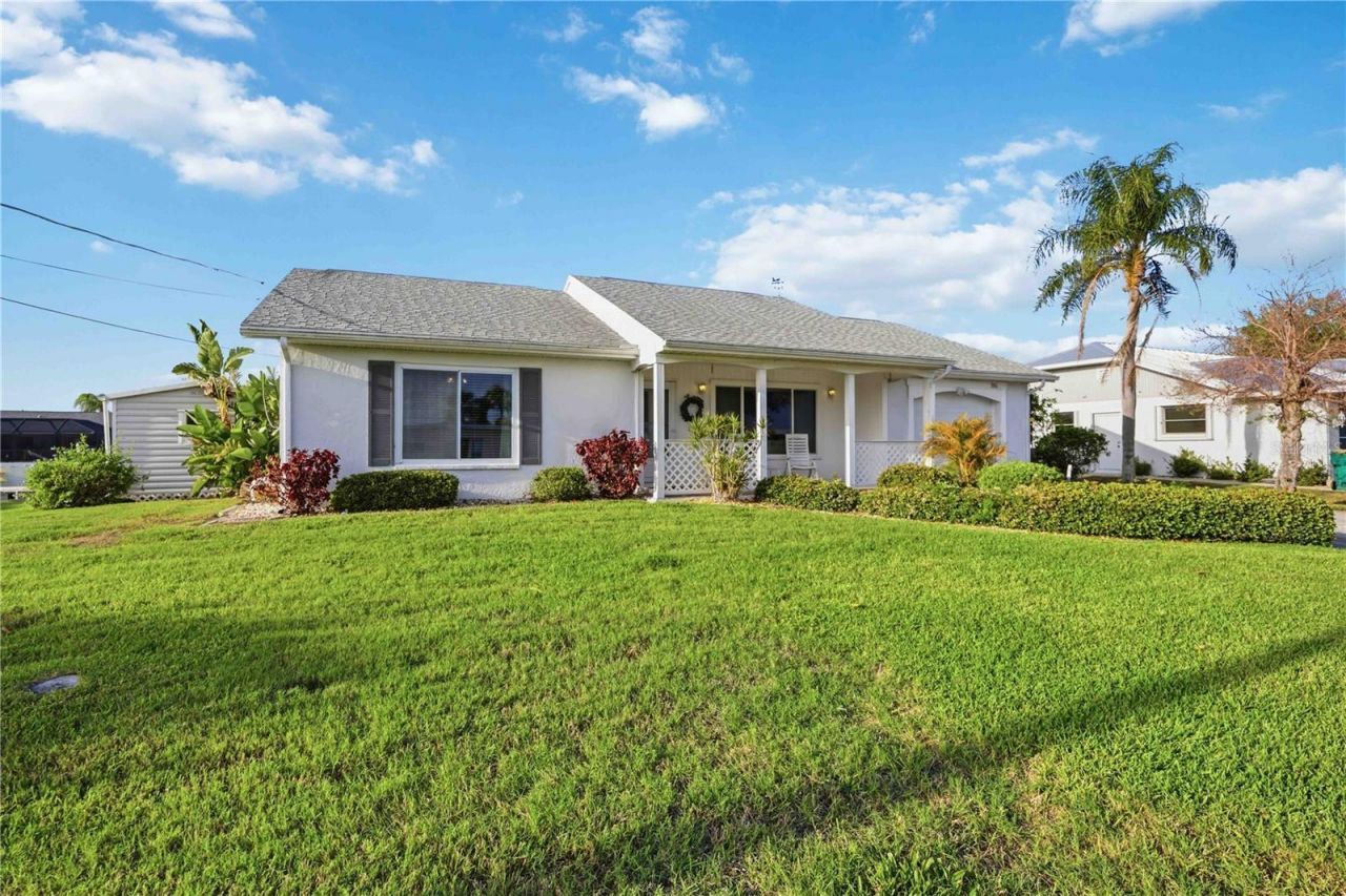 886 E 4th Street, Englewood, FL 34223 Photo