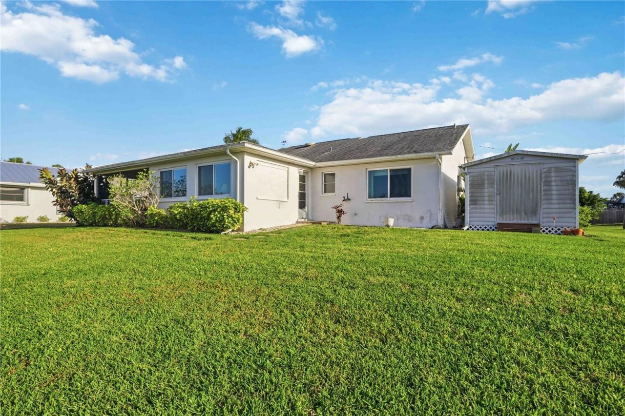 886 E 4th Street, Englewood, FL 34223 Photo